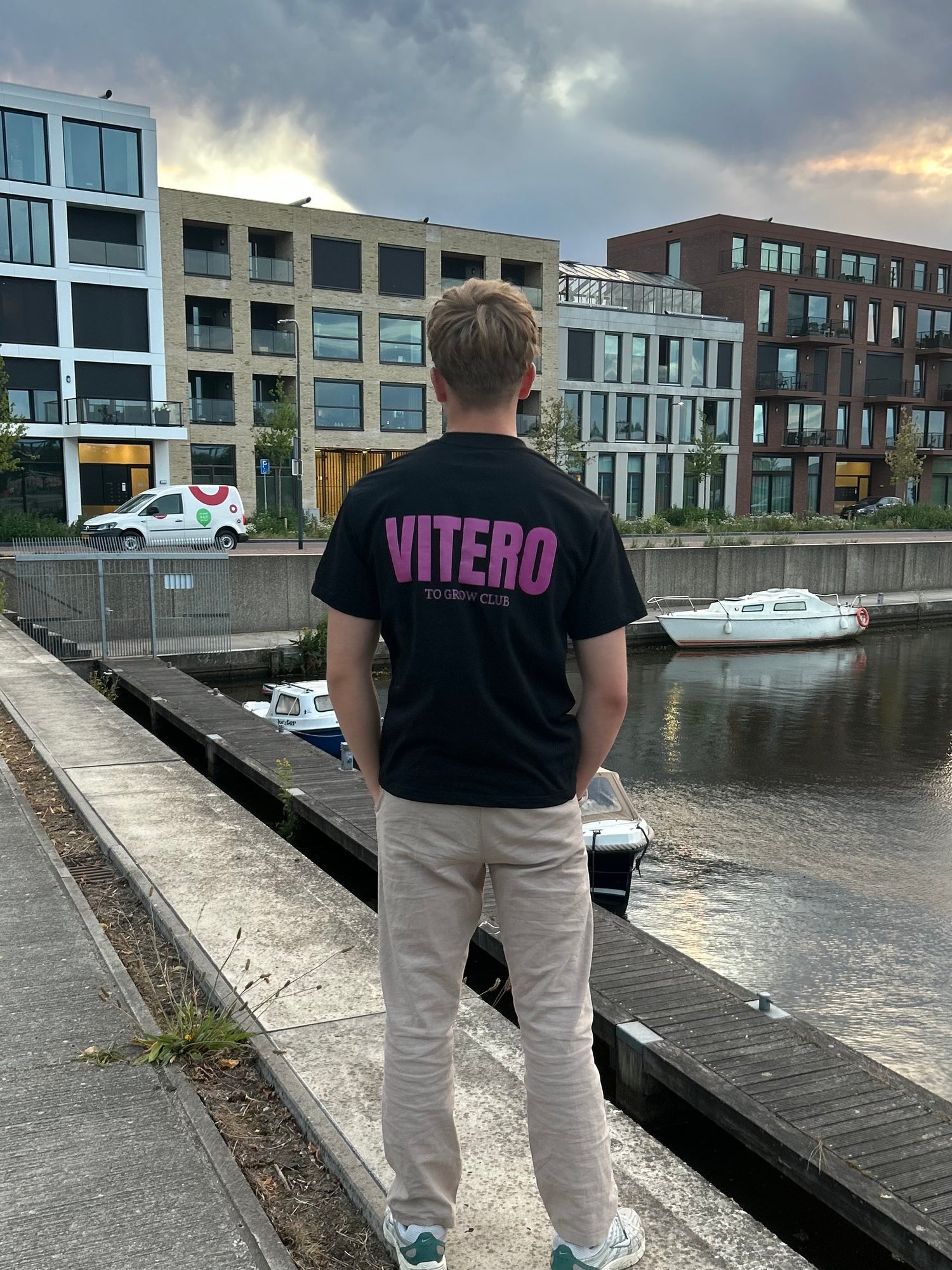 Vitero - Black and Purple